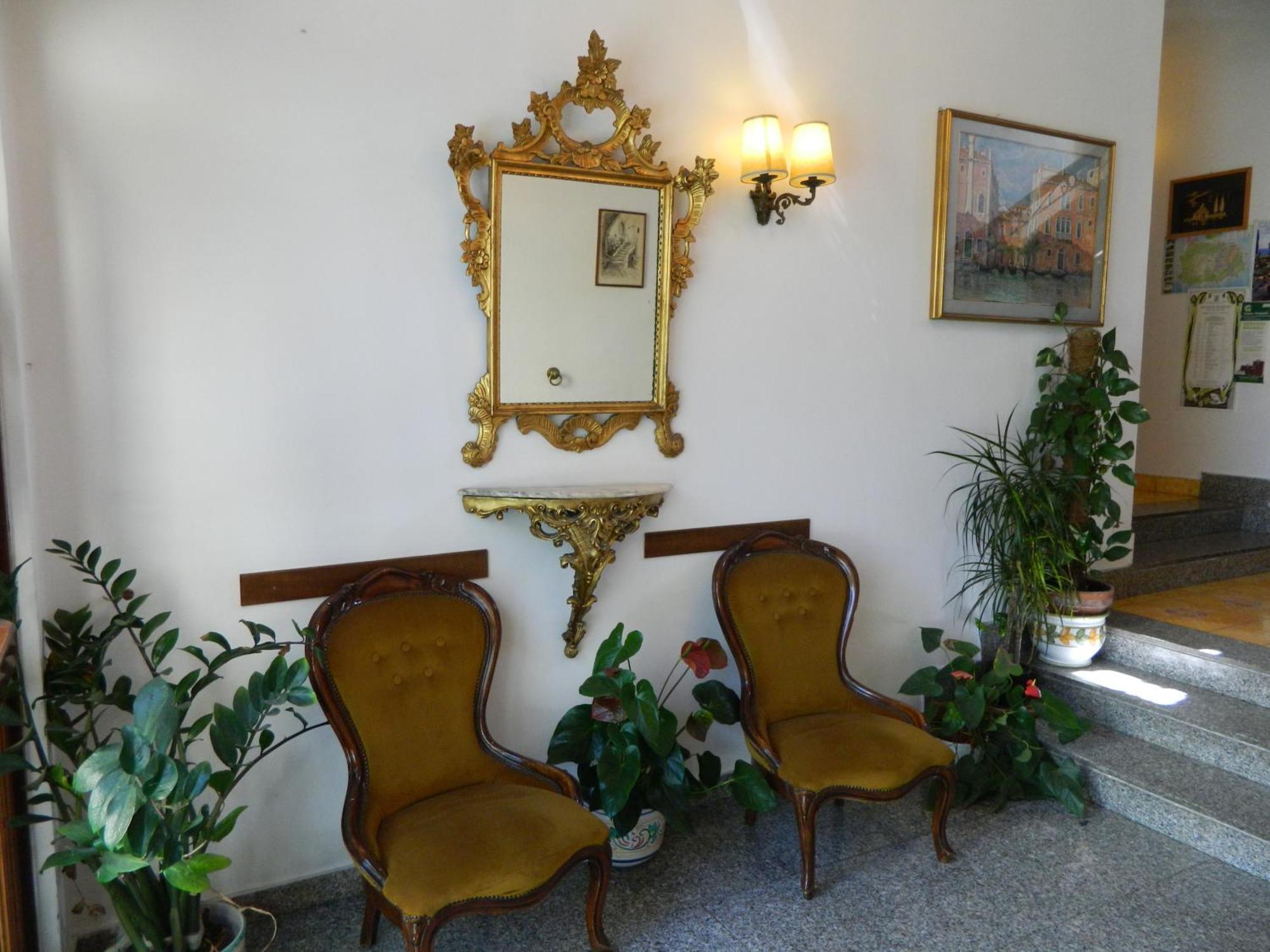 Hotel Villa Hermosa ايسكيا المظهر الخارجي الصورة
